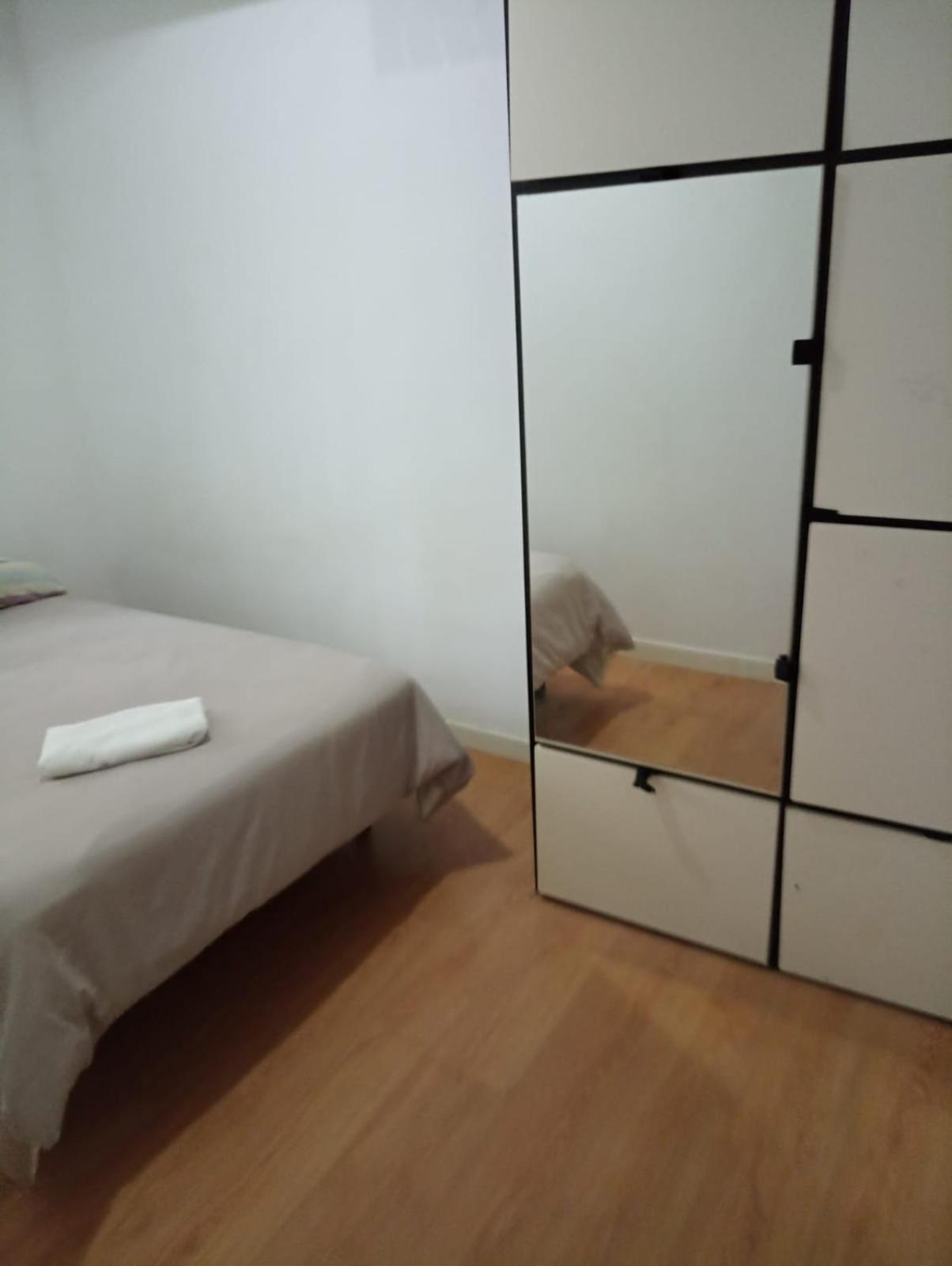 Apartamento 3 Dormitorios En Sanchez Preciados Madrid Exteriör bild