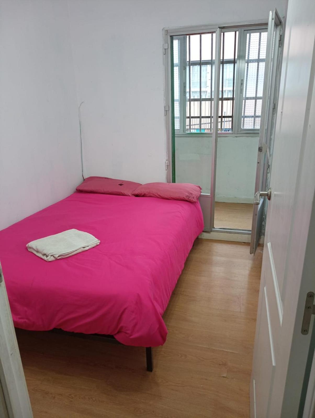 Apartamento 3 Dormitorios En Sanchez Preciados Madrid Exteriör bild